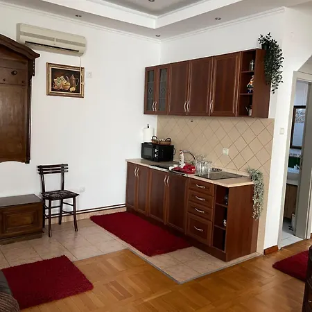 Airport Sky Apartments Lux II Belgrade Exterior photo
