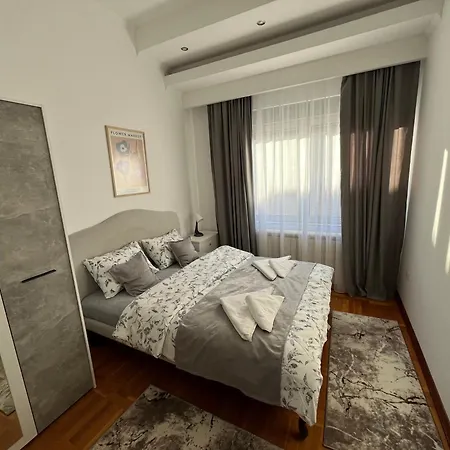 Airport Sky Apartments Lux II Belgrade Exterior photo